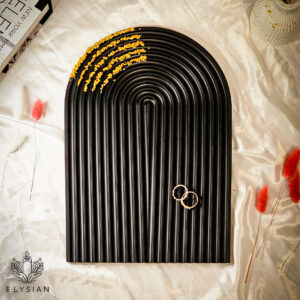 Arch Tray